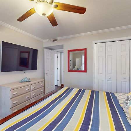 Pawleys Island Apartment Room photo