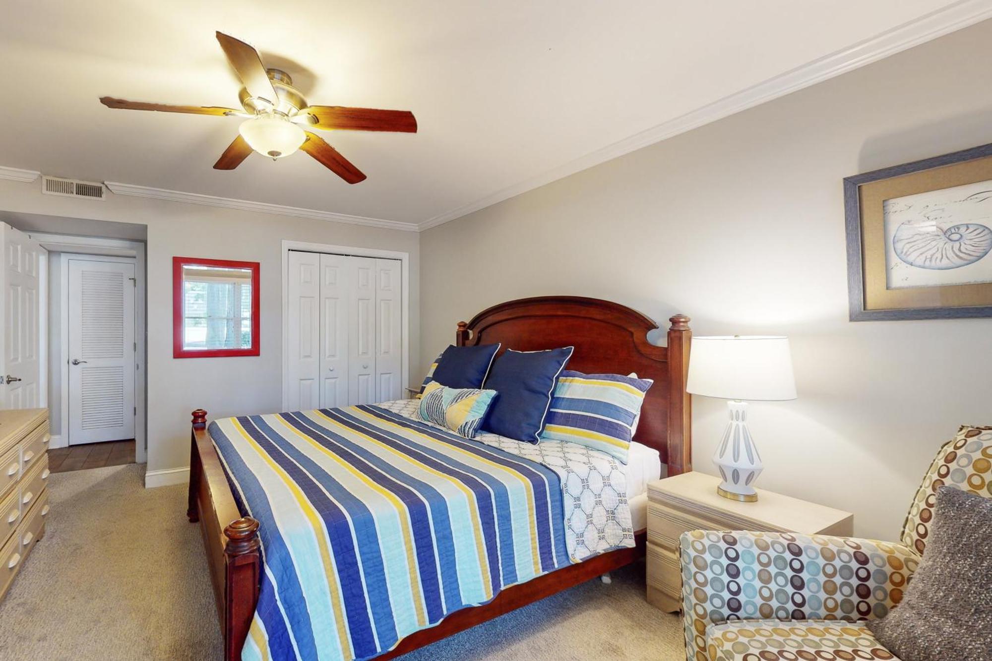 Pawleys Island Apartment Room photo