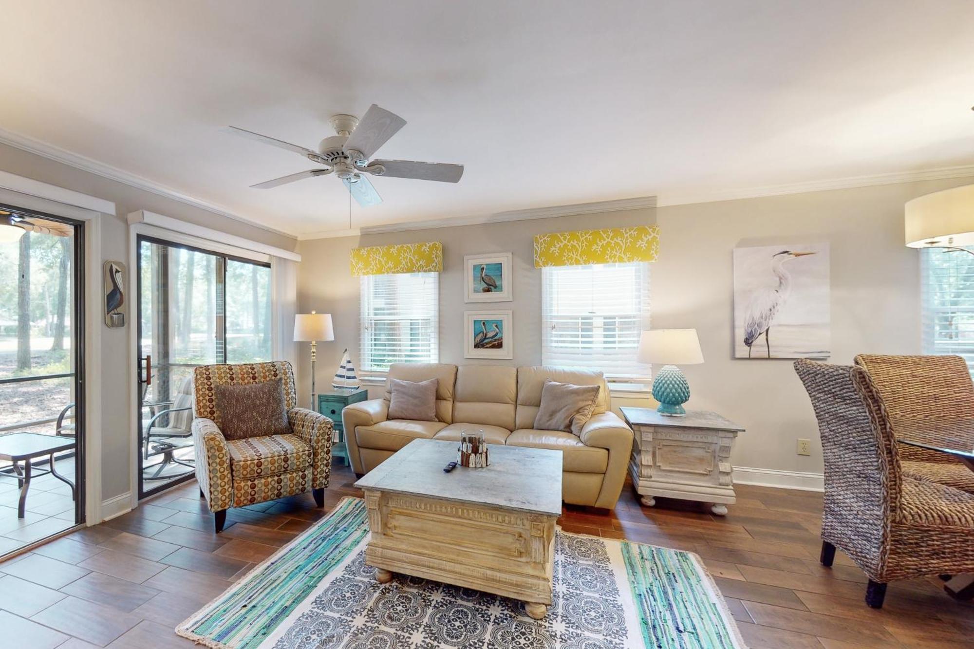 Pawleys Island Apartment Room photo
