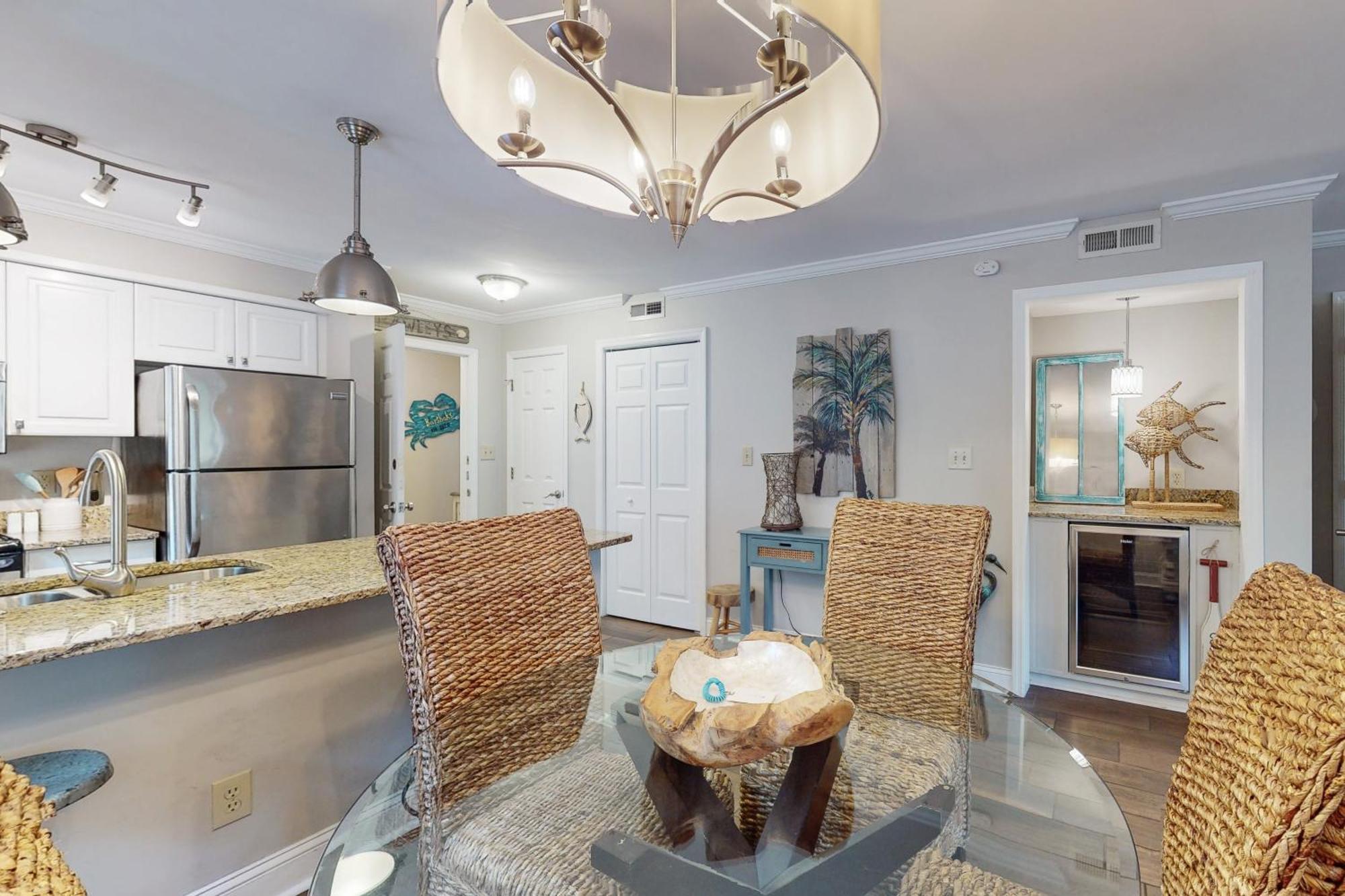 Pawleys Island Apartment Room photo